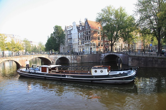 Tjalk Rinske Boot Amsterdam